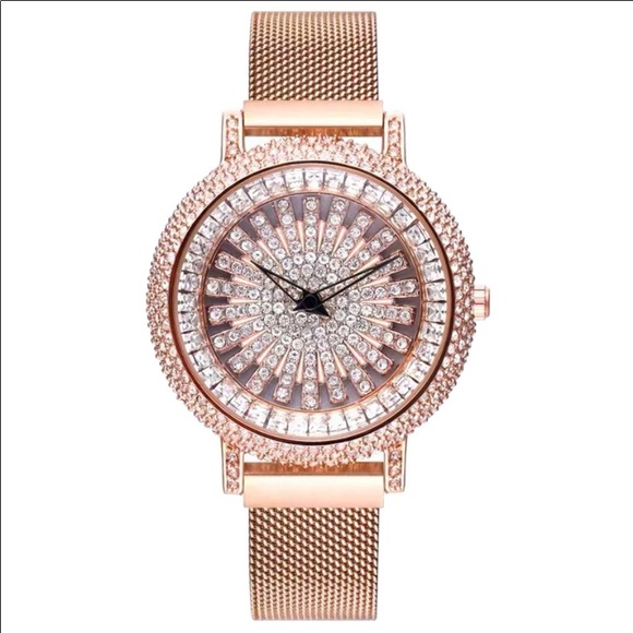 Beautiful Rhinestone Rose Gold quartz Watch - Picture 2 of 5